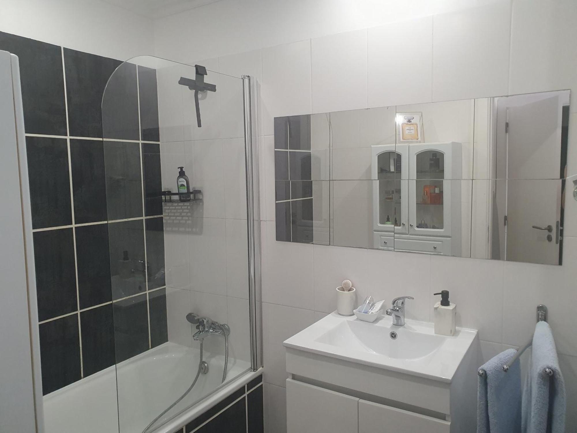 Comfortable Lumina - Apartment *